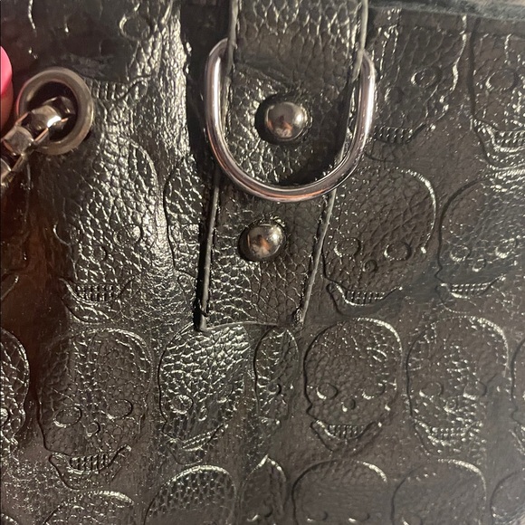 SKULLS- Faux Leather Embossed Skull Black Textured Bucket Bag with Chain Handles - Picture 9 of 16
